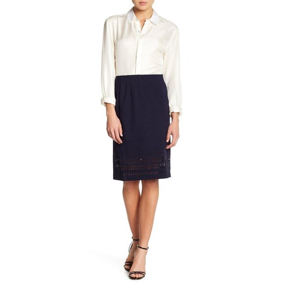 🆕AMANDA & CHELSEA from Nordstrom Laser Cutout Stretch Pencil Skirt Navy Blue XS - Picture 1 of 4